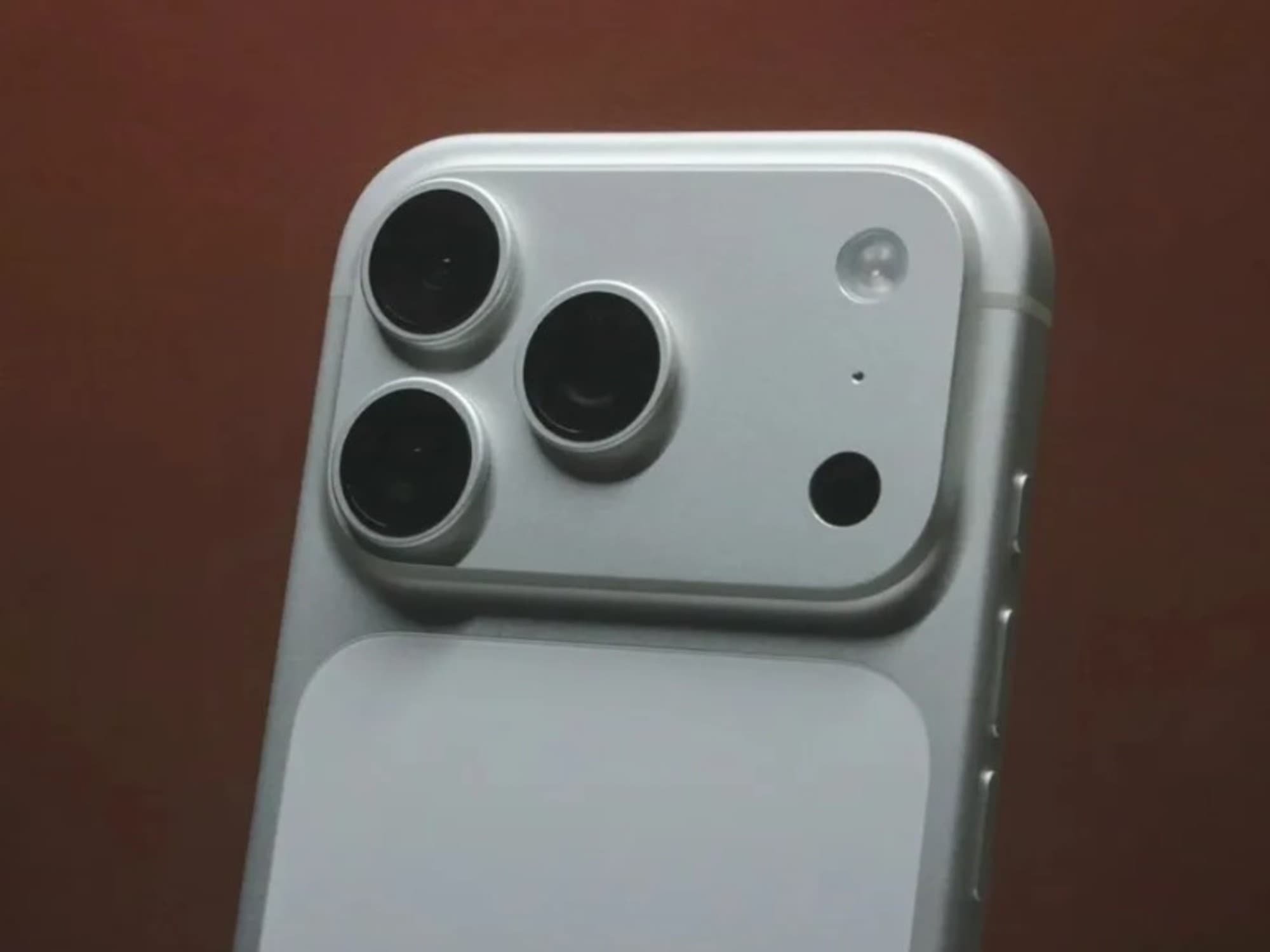 Una doble filtración revela los planes de Apple: primeras imágenes del iPhone 18 Pro y seis nuevos modelos en 2027