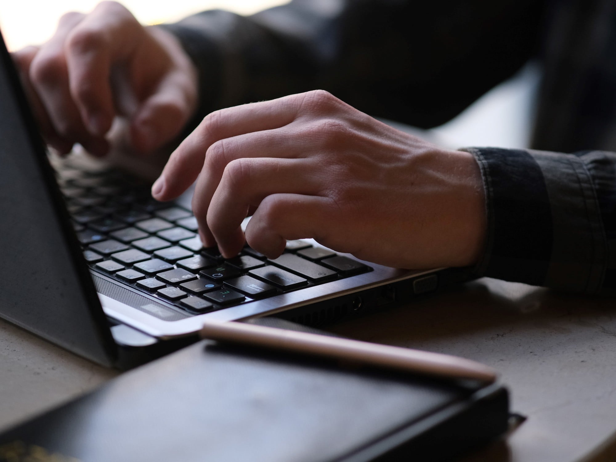 Cómo darle una segunda vida a una notebook o PC vieja: el cambio que más se nota, sin gastar de más